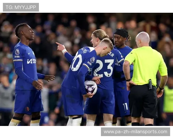 切尔西中路直塞成功，帕尔默单刀破门显神勇